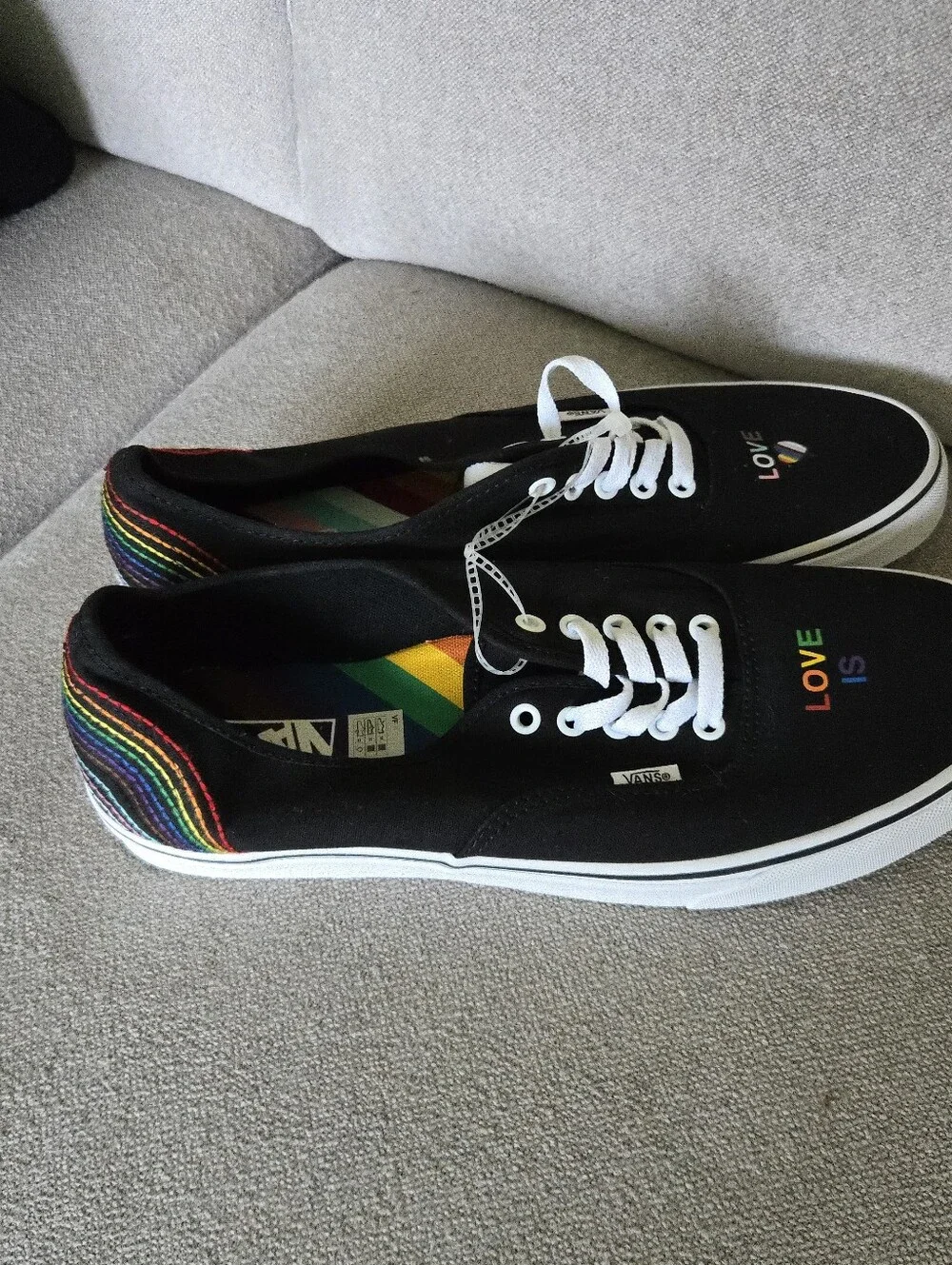 Vans brand bin